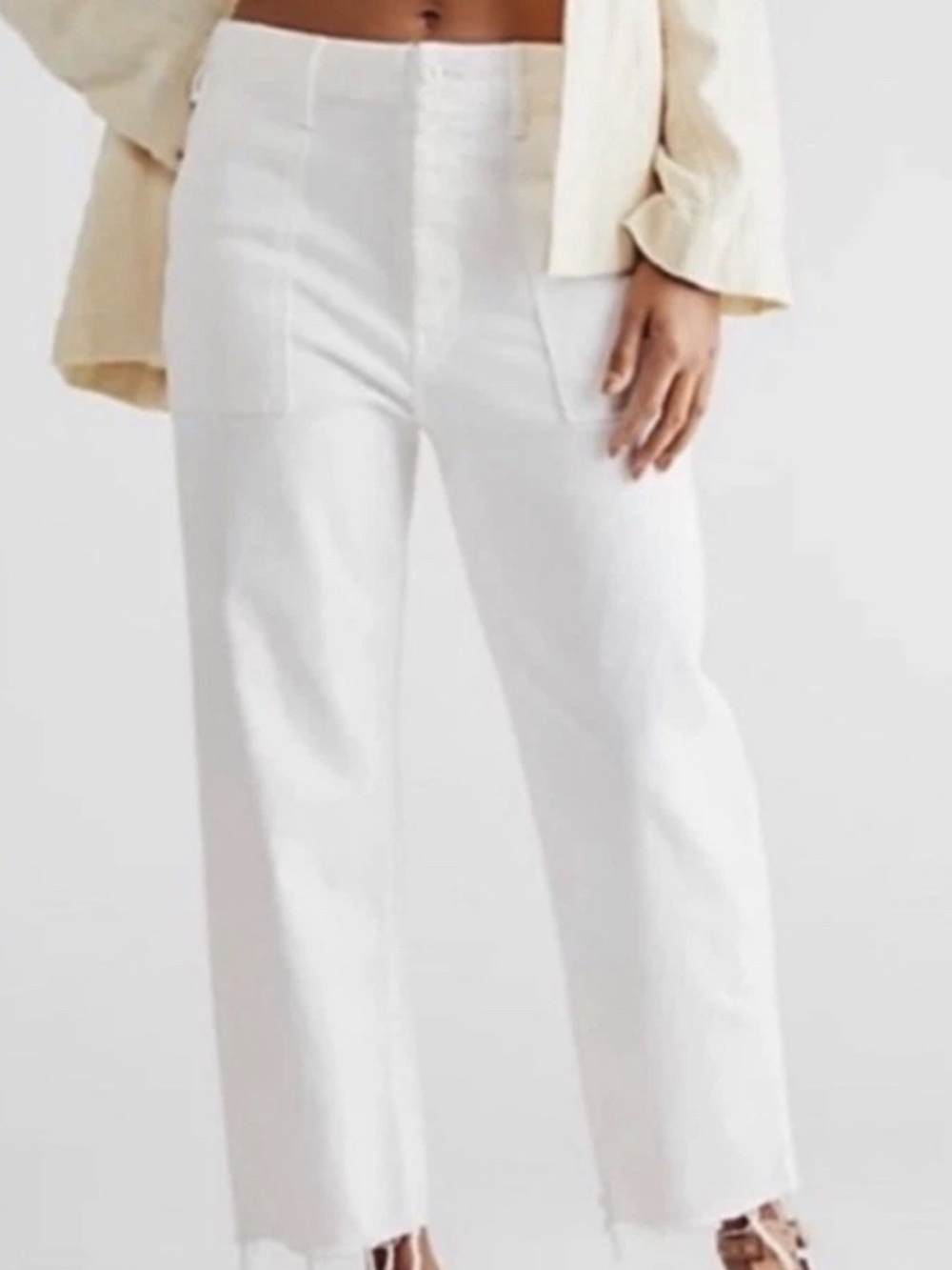 MOTHER Patch Pocket Private Ankle Fray sz 26 Fairest of Them All (white)